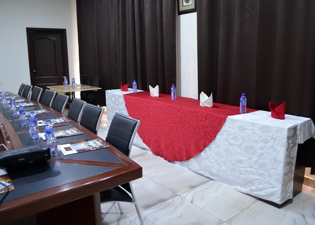 فندق دي سانتوس Agege المظهر الخارجي الصورة